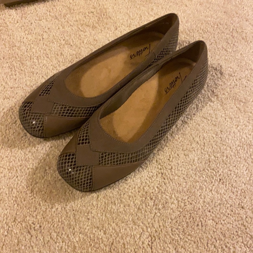 Trotter new shoes